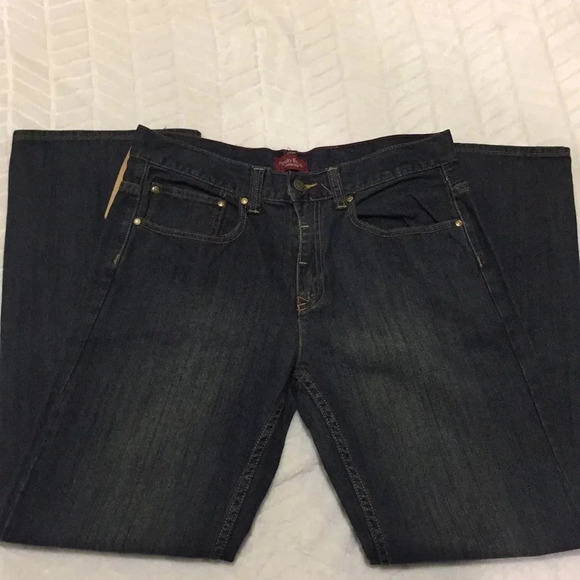 Perry Ellis Jeans - Picture 5 of 6